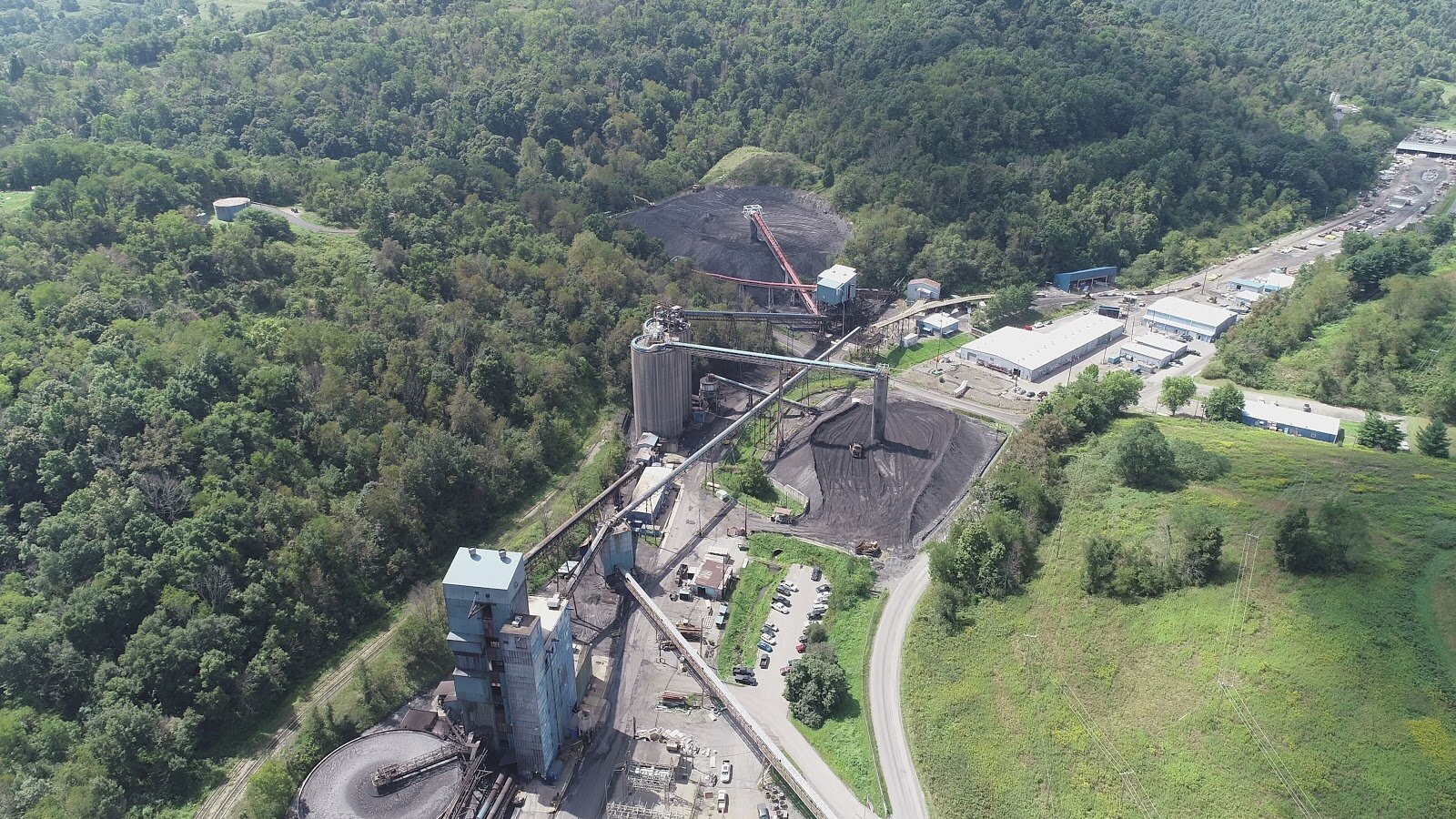 In February, Contura Energy, the owners of the Cumberland Mining Complex near Waynesburg, contemplated its need for a $60-million coal-refuse impoundment in order to continue production, and the owners cited current finances and market conditions as being a major issue of concern. In June of 2020 Contura announced that it is actively marketing the mine and that it employs roughly 700 workers. Continue reading Nick's blog  here .